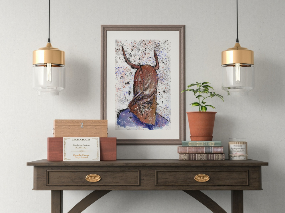 "Impresión artística 'Cap de Dimoni 2' sobre papel de museo para la festividad de La Beata en Santa Margalida, Mallorca." "Reproducción de calidad museística del traje del Dimoni de las celebraciones de Santa Margalida, reflejo del arte cultural mallorquín." "Arte tradicional de Mallorca 'Cap de Dimoni 1' en papel de alta calidad, evocando las tradiciones de la festividad de La Beata." "Obra 'Cap de Dimoni 1', símbolo del folklore balear, como parte de la celebración cultural de La Beata en Santa Margalida." "Print de la capucha del Dimoni, pieza central de las tradiciones de Santa Margalida, en papel de calidad de museo." "Detalle del arte festivo de Mallorca capturado en la impresión 'Cap de Dimoni 1', homenaje a la fiesta de La Beata." "Arte español de coleccionista 'Cap de Dimoni 1', representando el patrimonio cultural de las festividades en Santa Margalida." "Decoración temática cultural con 'Cap de Dimoni 1', reflejo de las costumbres y el espíritu de Mallorca." "Edición de impresión 'Cap de Dimoni 1', retrato artístico de las tradiciones de Santa Margalida, Mallorca." "Elementos culturales de Mallorca plasmados en la impresión de alta calidad 'Cap de Dimoni 1', celebrando La Beata."