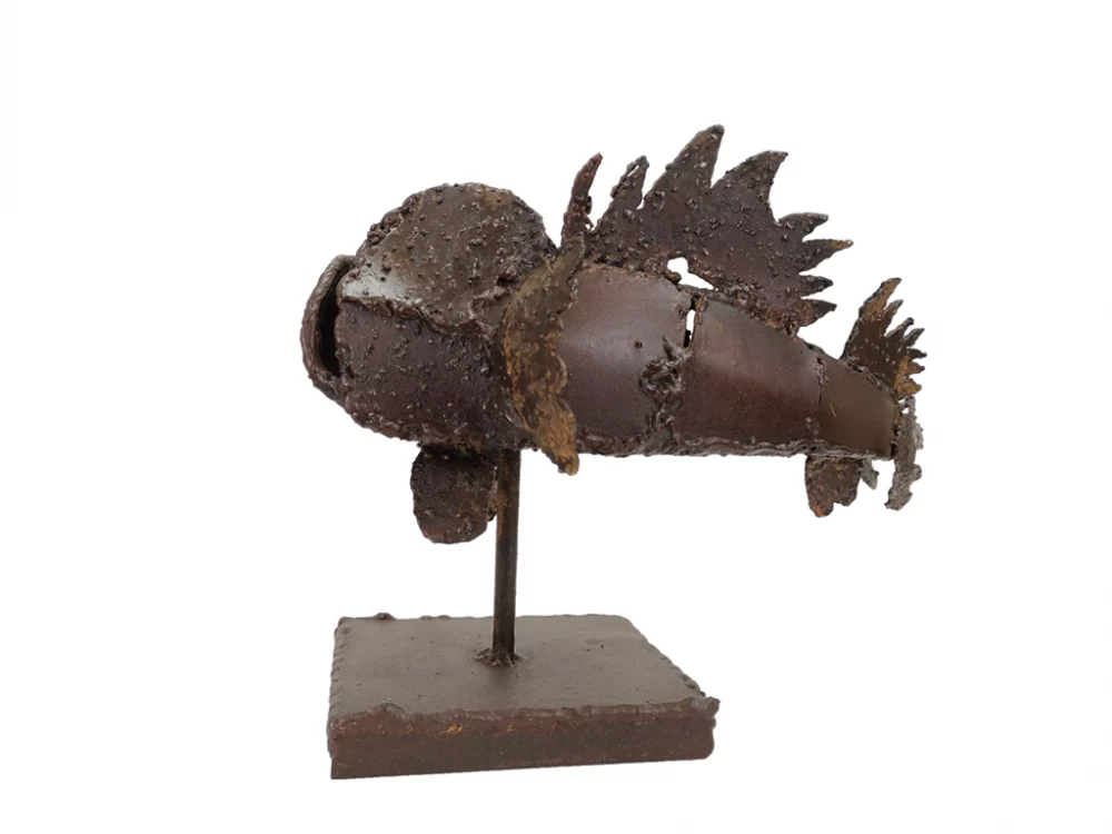 Escultura de un "Cap-roig" "Cabracho" en acero corten.